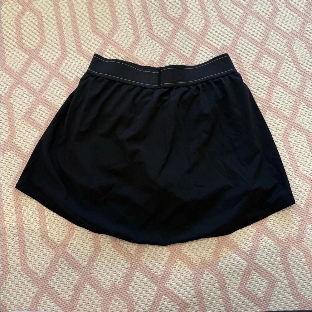 ALO Yoga Black Women's Skirt - Picture 5 of 8
